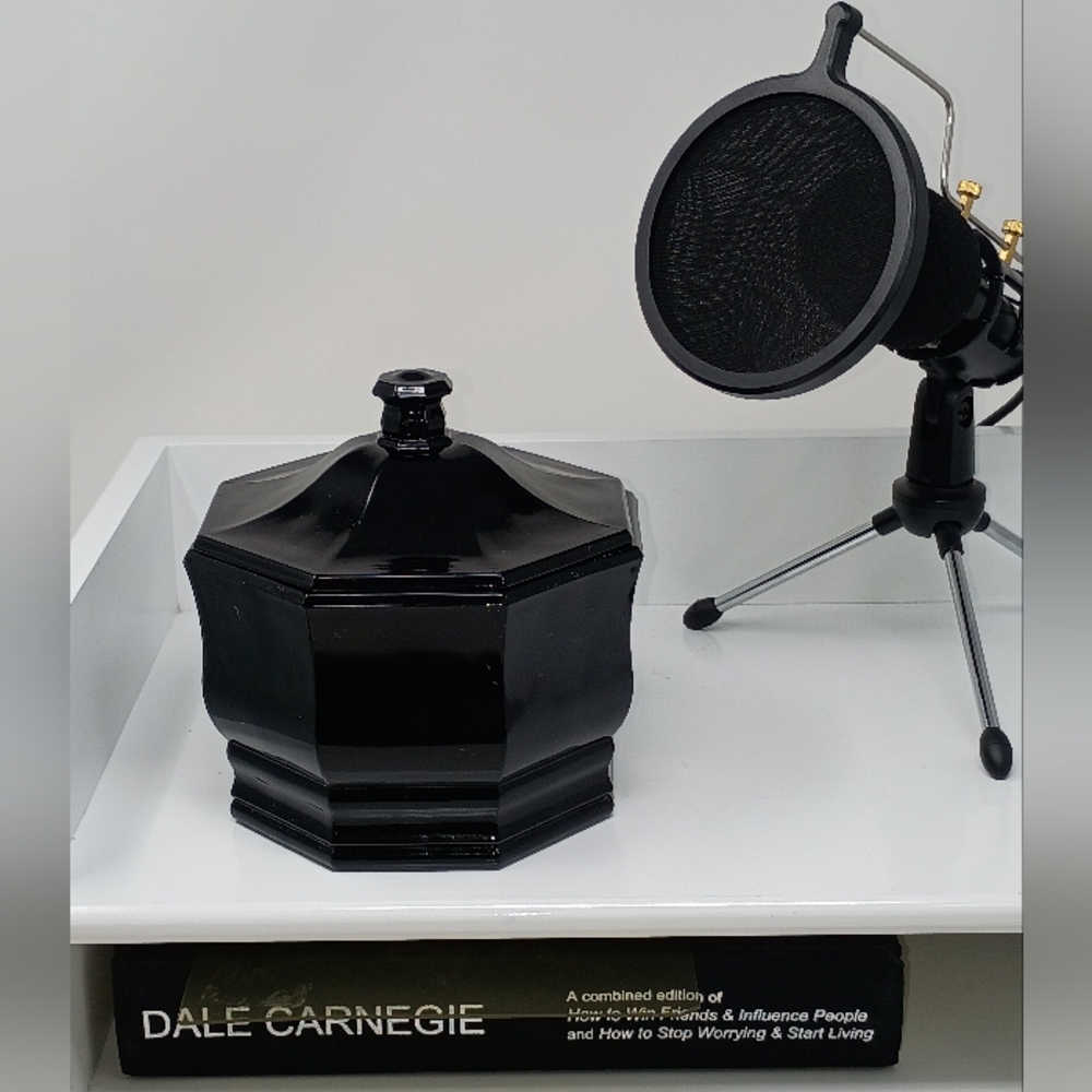 Black Octagonal Decorative Jar - Picture 7 of 8